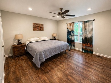 Step into easy living with this clean, modern 3-bedroom, 2-bath - photo 12