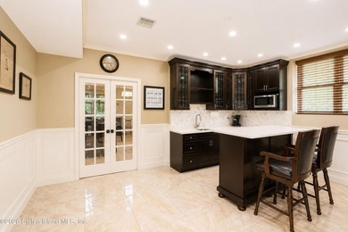 Custom built exceptional home presents an opportunity for buyers - photo 35