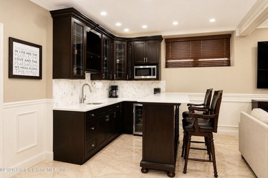 Custom built exceptional home presents an opportunity for buyers - photo 36