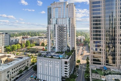 Million dollar views take center stage in this spectacular 22nd - photo 37