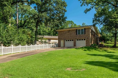 Charming 3 bedroom, 2 bath home on a spacious .66-acre lot! This - photo 40