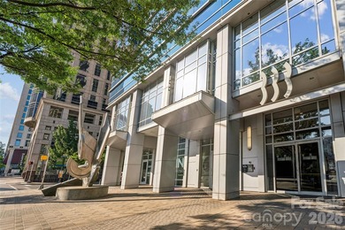 Million dollar views take center stage in this spectacular 22nd - photo 40