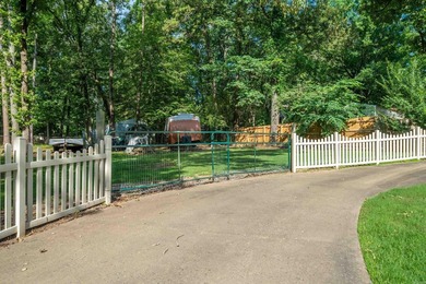 Charming 3 bedroom, 2 bath home on a spacious .66-acre lot! This - photo 41