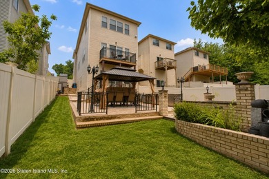 Custom built exceptional home presents an opportunity for buyers - photo 45