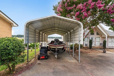 Additional listing photo 4