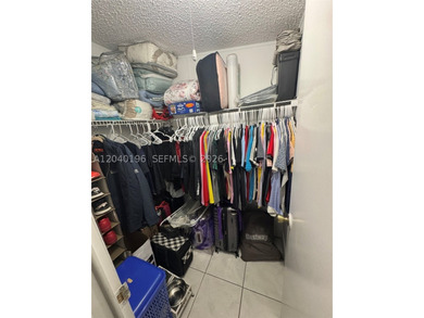 INVESTOR SPECIAL! Exceptional income-producing opportunity in - photo 3