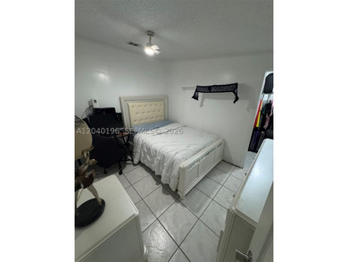 INVESTOR SPECIAL! Exceptional income-producing opportunity in - photo 4
