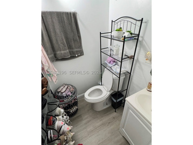 INVESTOR SPECIAL! Exceptional income-producing opportunity in - photo 8