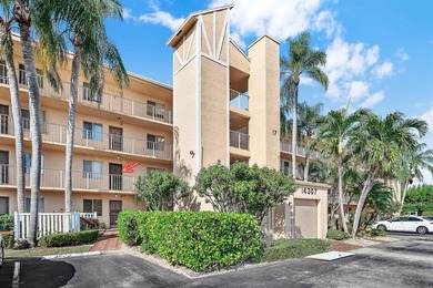 Lake Condo For Sale in Delray Beach, Florida