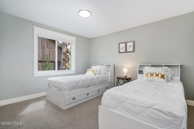 Bright, sun-filled, and completely turnkey, this beautifully - photo 21