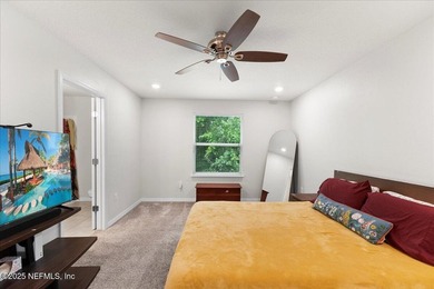 Welcome to this beautifully maintained 2-story townhouse, built - photo 25