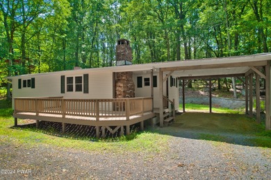 Crescent Lake Home For Sale in Milford Pennsylvania