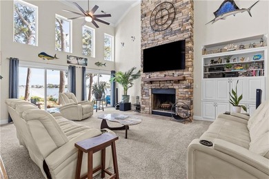 Welcome to a rare waterfront masterpiece! Exceptional & secluded - photo 12
