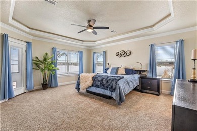 Welcome to a rare waterfront masterpiece! Exceptional & secluded - photo 23