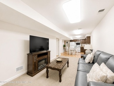 89 Evergreen Street is a semi-attached four-bedroom, three-bath - photo 25