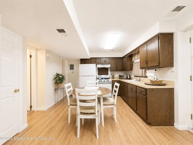 89 Evergreen Street is a semi-attached four-bedroom, three-bath - photo 30