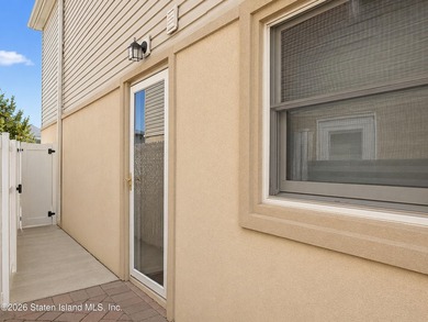 89 Evergreen Street is a semi-attached four-bedroom, three-bath - photo 31