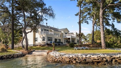 Welcome to a rare waterfront masterpiece! Exceptional & secluded - photo 46