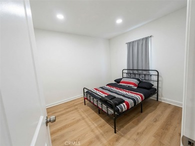 Completely Renovated Duplex with Detached ADU/Casita | Live in - photo 3
