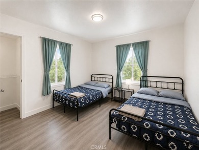 Completely Renovated Duplex with Detached ADU/Casita | Live in - photo 4