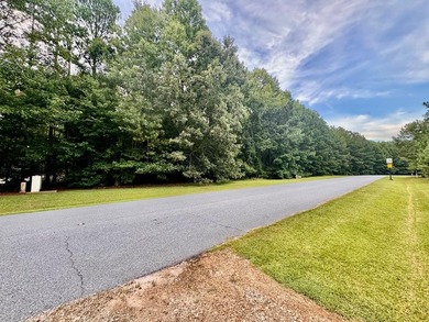 Lake Greenwood Lot For Sale in Greenwood South Carolina