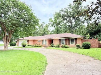 Get a glimpse of this beautiful 4 bedroom, 2.5 bath residence - photo 34