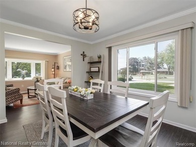 BACK ON THE MARKET DUE TO NO FAULT OF THE SELLER, BUYER - photo 7
