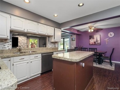 BACK ON THE MARKET DUE TO NO FAULT OF THE SELLER, BUYER - photo 8