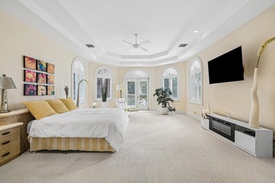 Custom, elegant, light-filled home built for making memories - photo 38