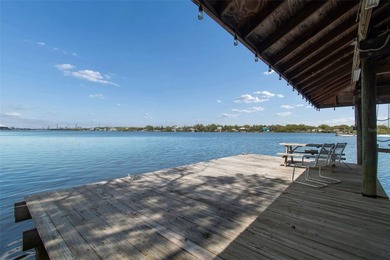 Welcome to a spectacular waterfront retreat on the Alafia River - photo 50