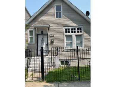 Lake Michigan - Cook County Home For Sale in Chicago Illinois