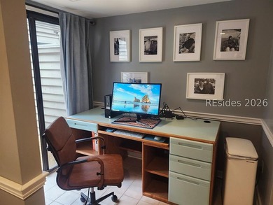 Beautiful 2-bedroom, 2.5-bath townhome located in the highly - photo 11