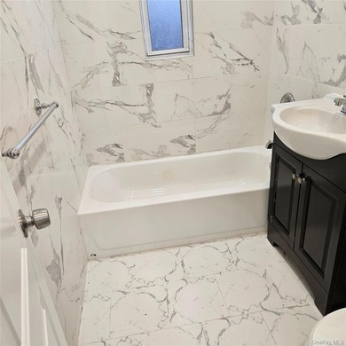 Completely Gut-Renovated. All New Top Of The Line Appliances - photo 3
