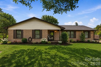 Buyer incentive available! Buyers who finance with the seller's - photo 1
