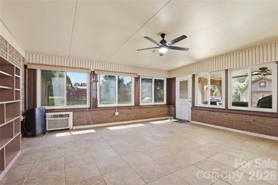 Buyer incentive available! Buyers who finance with the seller's - photo 4