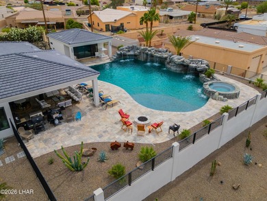 Welcome to 2750 Empress Ct! This custom home has it all! It is - photo 4