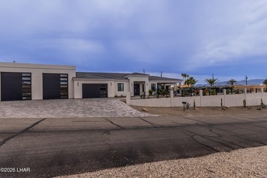 Welcome to 2750 Empress Ct! This custom home has it all! It is - photo 9