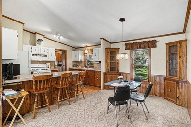 Welcome to Northern Michigan living with this beautifully - photo 6