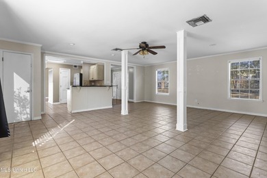 Rare opportunity to own a spacious home with an in-ground pool - photo 7