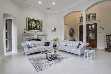 LOCATION LOCATION LOCATION! THIS IS THE ONE! You definitely want - photo 10