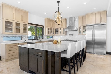 Welcome to this sophisticated and fully renovated waterfront - photo 14