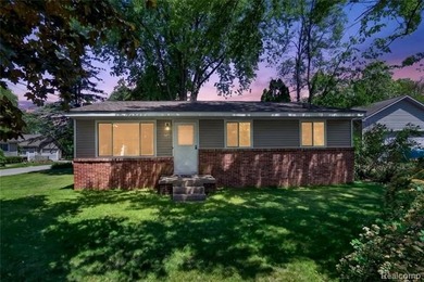 Updated Ranch with Lake Orion Access - Enjoy Lake Living Without - photo 1