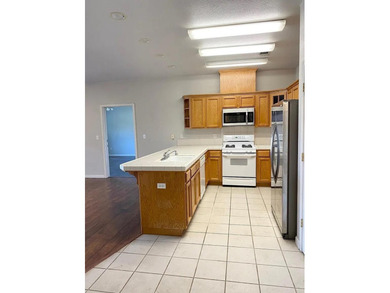 Fantastic Investment Opportunity! This duplex is ideally - photo 4