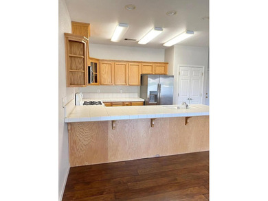 Fantastic Investment Opportunity! This duplex is ideally - photo 5