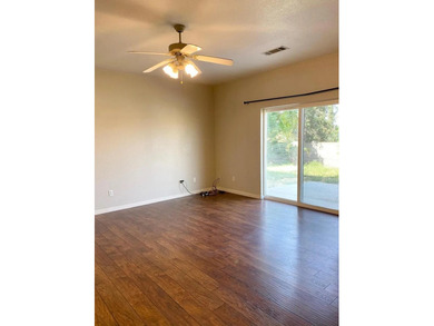 Fantastic Investment Opportunity! This duplex is ideally - photo 6