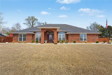 If looking for an exceptional real estate opportunity in Country - photo 1