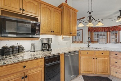 If looking for an exceptional real estate opportunity in Country - photo 9