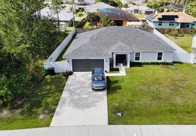 Beautiful 2022 CBS home featuring 4 bedrooms, 2 bathrooms, and a - photo 10