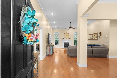 BEST VALUE IN HILLSBOROUGH - CUL-DE-SAC LOCATION + PRIVATE - photo 11
