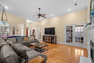 BEST VALUE IN HILLSBOROUGH - CUL-DE-SAC LOCATION + PRIVATE - photo 15